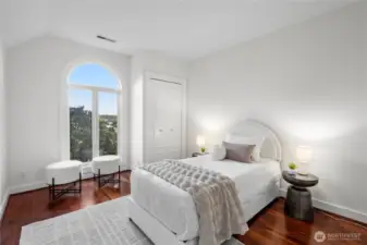 Fourth bedroom upstairs
