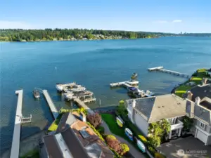 Lake life at it's finest! As a resident you have access to a shared community dock with boat moorage available