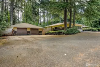 It's a large rambler with a 750 sqft detatched garage.