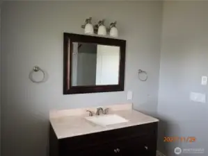 2nd floor guest bath