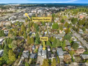 Great location minutes to Light Rail Station