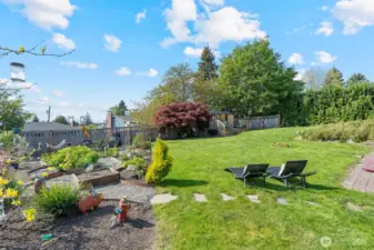 Garden space for days!