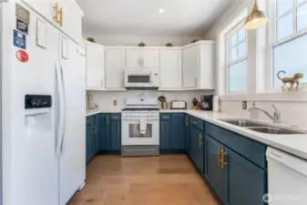 View 1 of Kitchen.