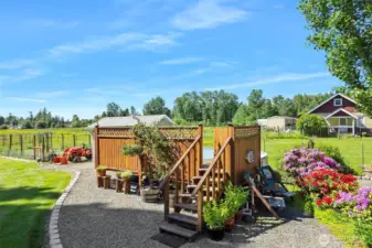 ~Cedar Built in Deck w/ secured door to Pool~