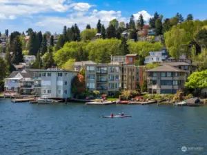 Live an active and vibrant lifestyle in the Leschi community.