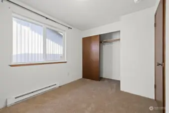 2nd Bedroom