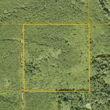 Note: The property lines on this photo are not survey accurate, and not intended to be used in place of a actual survey or survey document.