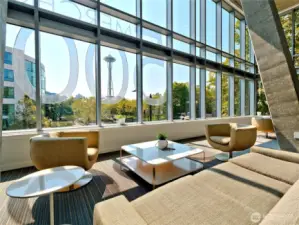 Owners lounge