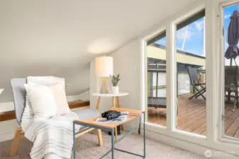 Loft for reading