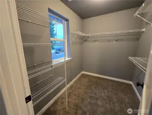 Master Bed Closet