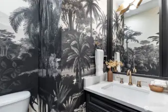 Main floor 1/2 bath.