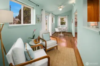 Looking west from to the eating nook. Note the opening in the wall to the kitchen to pass the hors d'oeuvres please.