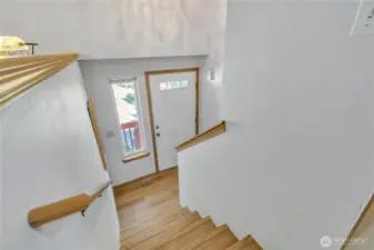 Light & bright floorpan.