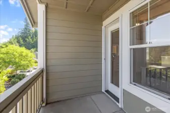Another look at the covered balcony