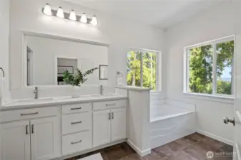 Primary En Suite Bathroom