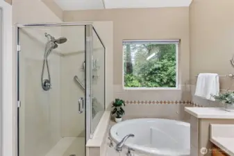 Large soaking tub