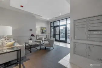 Bldg Foyer & Mailboxes