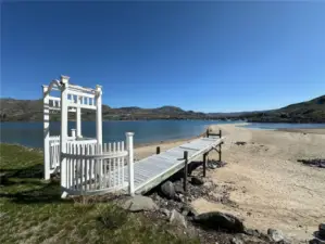 shared dock with gate entryway