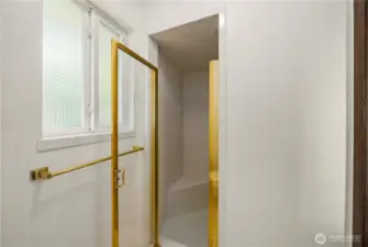 Large, enclosed walk in shower
