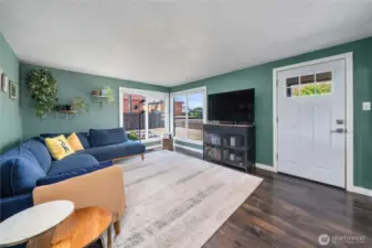 Living area with corner view to garden