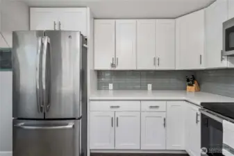 Lots of cabinet storage