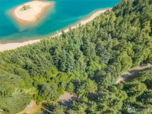 Aerial view of the property. Lot dimensions to be verified during buyers due dilligence.