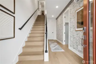 Pictures of Model Home. Not pictures of actual home. Features, colors, layout may vary.