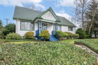 Welcome to the possibilities this home offers!