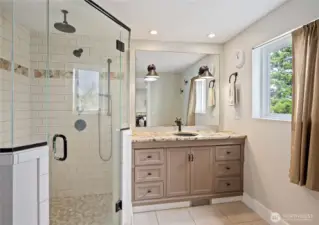 Bath off main bedroom with large walk in shower