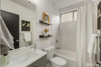 Ground floor full bathroom