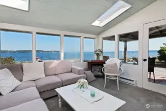 Views of beach - go on forever...