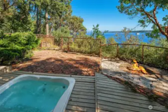 Hot tub with a view and a firepit!