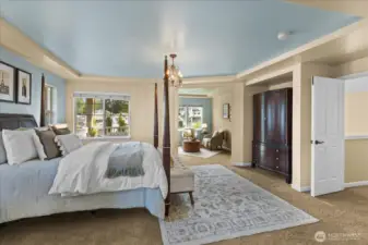 Looking toward the private sitting area.
