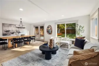 Additional living space next to dining room