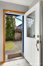 Entry into sunroom