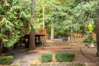 New East Facing Fence Installed in 2024