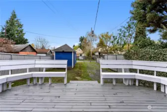 Huge, entertainment-sized deck is waiting for your summer fun!