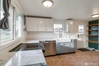 Spacious remodeled kitchen. All stainless appliances stay.
