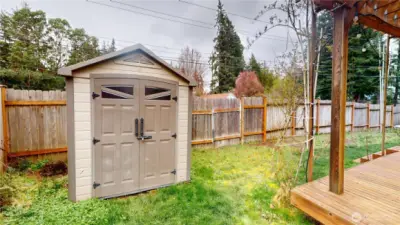 Another storage space to house your garden treasures or tools.