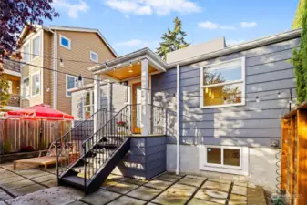 2017 studs out remodel of this 3 bed/2 bath cutie in the heart of Ballard.