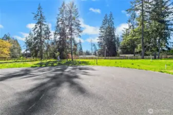Lot 3 abuts fence line
