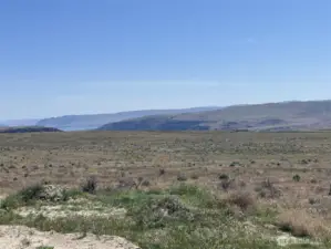 View towards the Vantage Bridge