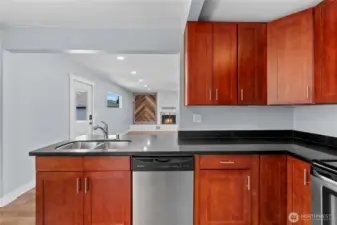 Upgraded Cooks Kithen, Custom Cabinests