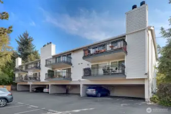 Unit 107 is a top floor unit located in the East Building and sits back from any street noise. Each unit has 2 assigned parking spaces plus one 5x5 storage unit. Unit 107 owns parking spaces 15 (covered end spot) and 34 (uncovered) plus storage unit 7. Lots of guest parking available!
