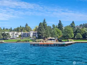 Paddleboard on the tranquil lake waters at sunrise or take your morning walk along the lake shore. By day, picnic at the park or launch a kayak right from the community dock across the street.