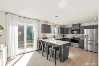 Breakfast Bar/ Kitchen