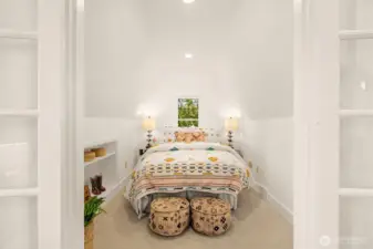 Cozy room for sleepoing
