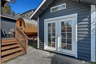 This studio is 120 square feet.