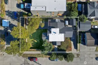 The corner lot measures 6,500 square feet.