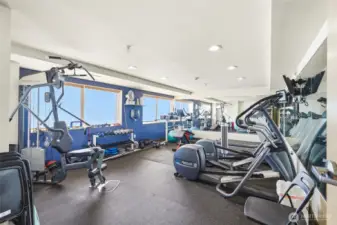 This modern building delivers a full suite of amenities that elevate everyday living. Stay active in the well-equipped fitness center.